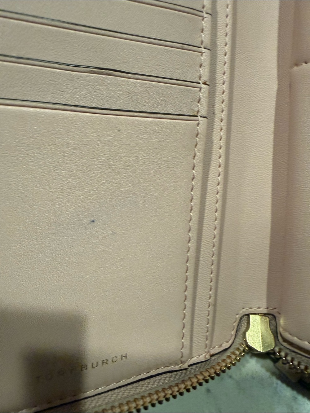 Tory Burch Blush Pink Pebbled Leather Zip Wallet with Gold Logo - Picture 15 of 16